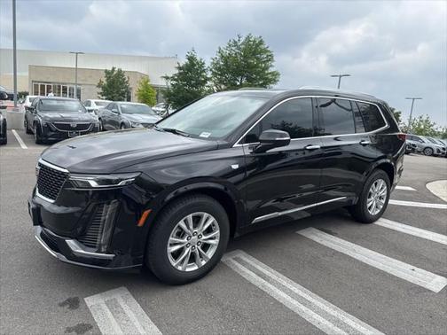 2025 Cadillac XT6 Luxury FWD