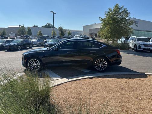 2025 Cadillac CT5 Premium Luxury