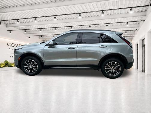 Argent Silver Metallic 2025 Cadillac XT4 Sport