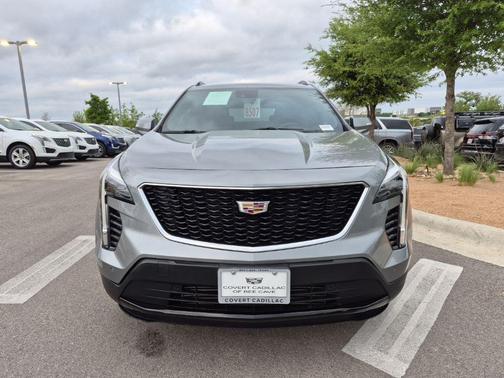 Argent Silver Metallic 2023 Cadillac XT4 Sport