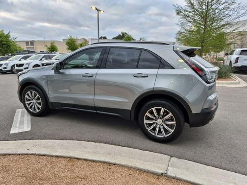 Argent Silver Metallic 2023 Cadillac XT4 Sport