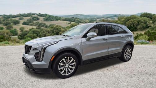 Argent Silver Metallic 2023 Cadillac XT4 Sport