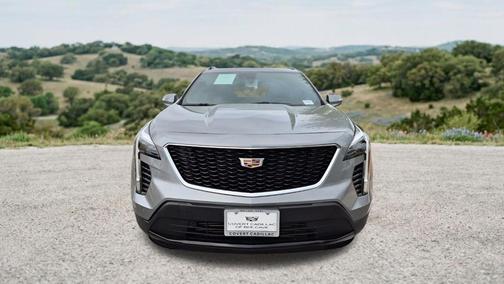 Argent Silver Metallic 2023 Cadillac XT4 Sport
