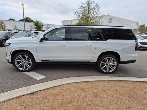 Vibrant White Tricoat 2026 Cadillac Escalade ESV Sport