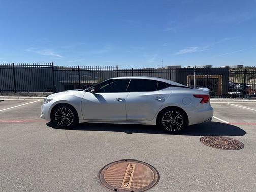 2017 Nissan Maxima 3.5 Platinum