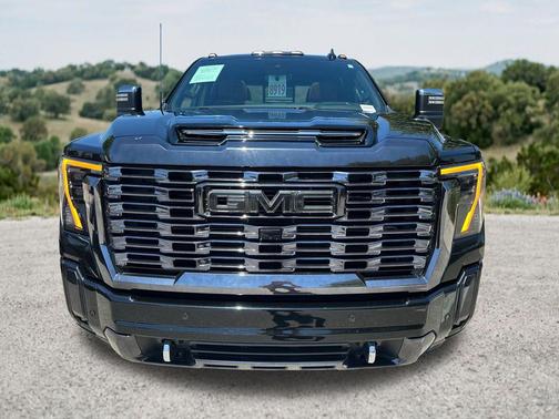 Onyx Black 2024 GMC Sierra 2500 Denali Ultimate