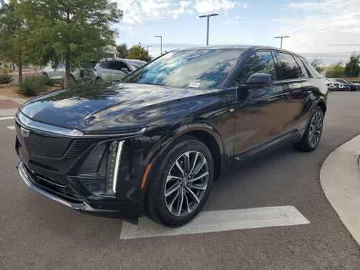 2024 Cadillac LYRIQ Sport