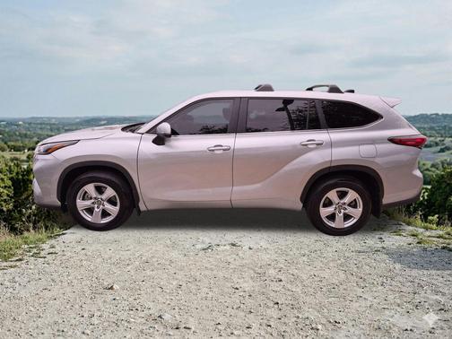 Celestial Silver Metallic 2023 Toyota Highlander L