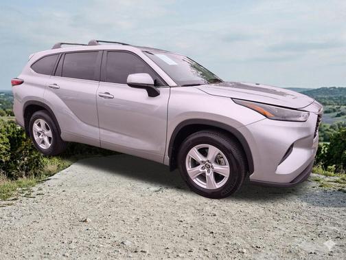 Celestial Silver Metallic 2023 Toyota Highlander L