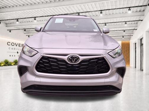 Celestial Silver Metallic 2023 Toyota Highlander L