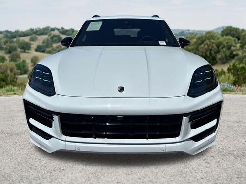 White 2025 Porsche Cayenne Cayenne Turbo E-Hybrid