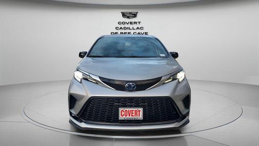 2022 Toyota Sienna XSE 7 Passenger