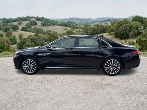 Infinite Black Metallic 2019 Lincoln Continental Select
