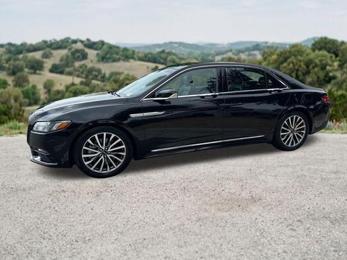 Infinite Black Metallic 2019 Lincoln Continental Select
