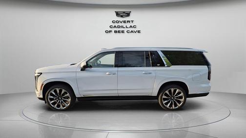 Vibrant White Tricoat 2026 Cadillac Escalade ESV Luxury