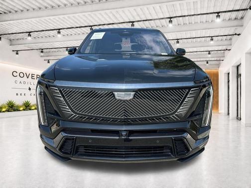 Black Metallic 2026 Cadillac VISTIQ Platinum