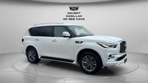 2023 INFINITI QX80 Luxe