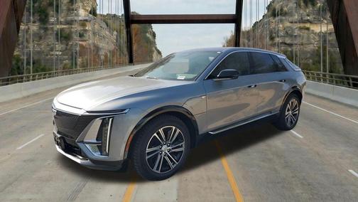 Argent Silver Metallic 2026 Cadillac LYRIQ Premium Luxury