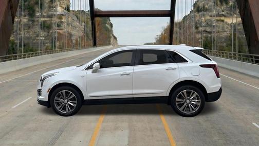 Crystal White Tricoat 2026 Cadillac XT5 Premium Luxury