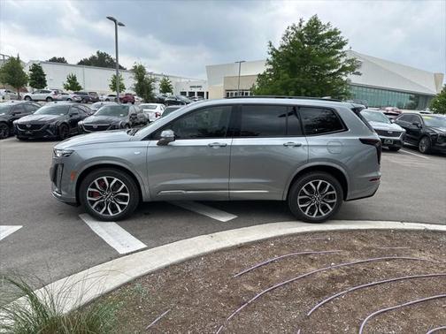 2025 Cadillac XT6 Sport AWD