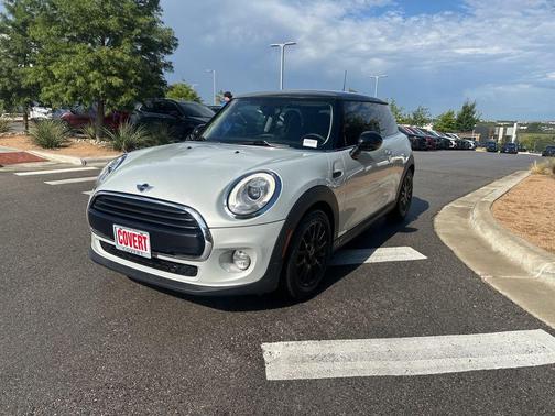 2017 MINI Hardtop Cooper