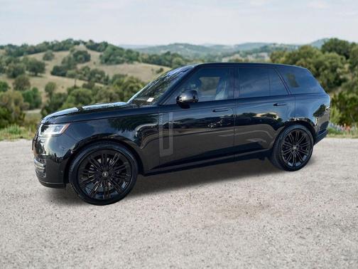 Santorini Black 2023 Land Rover Range Rover P400 SE