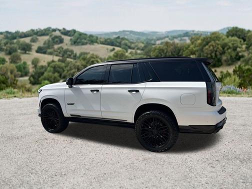 Crystal White Tricoat 2025 Cadillac Escalade V-Series