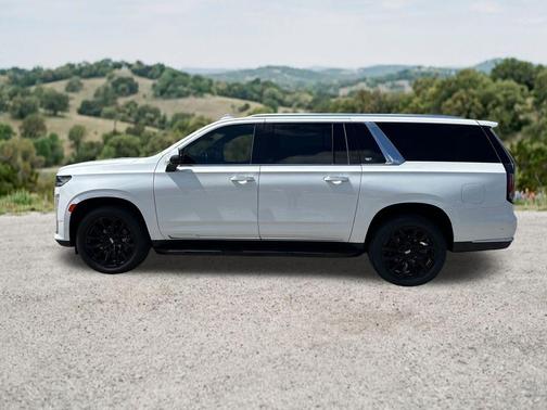 Crystal White Tricoat 2021 Cadillac Escalade ESV Premium Luxury