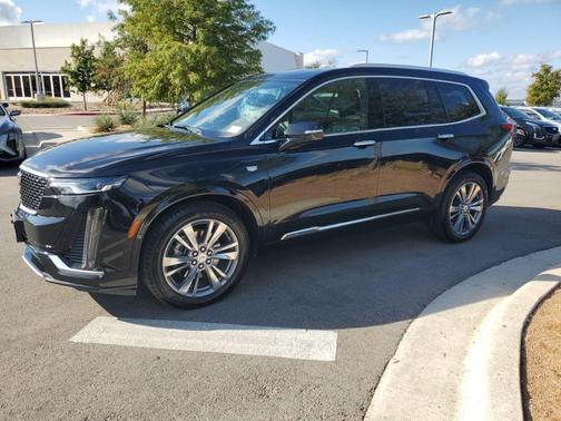 2025 Cadillac XT6 Premium Luxury FWD
