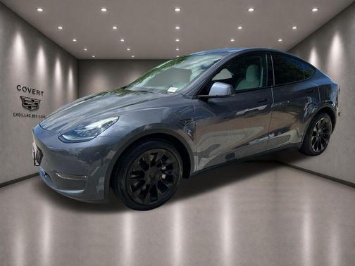 Midnight Silver Metallic 2023 Tesla Model Y Long Range Dual Motor All-Wheel Drive