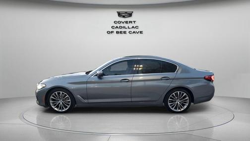 2021 BMW 530 530i