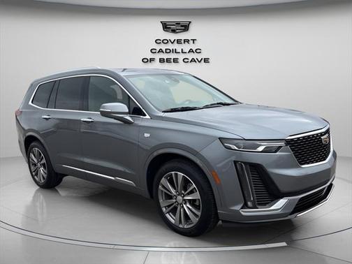2022 Cadillac XT6 Premium Luxury FWD