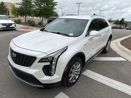 2021 Cadillac XT4 Premium Luxury