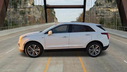 Crystal White Tricoat 2026 Cadillac XT5 Premium Luxury