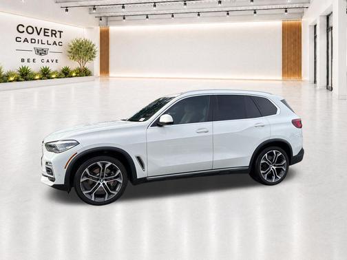 Alpine White 2021 BMW X5 sDrive40i