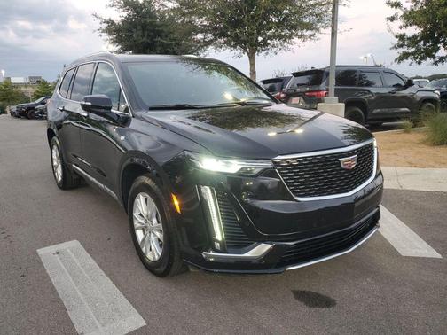 2024 Cadillac XT6 Luxury AWD