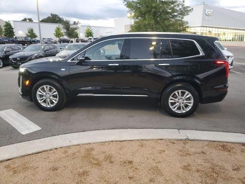 2024 Cadillac XT6 Luxury AWD