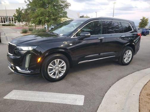 2024 Cadillac XT6 Luxury AWD