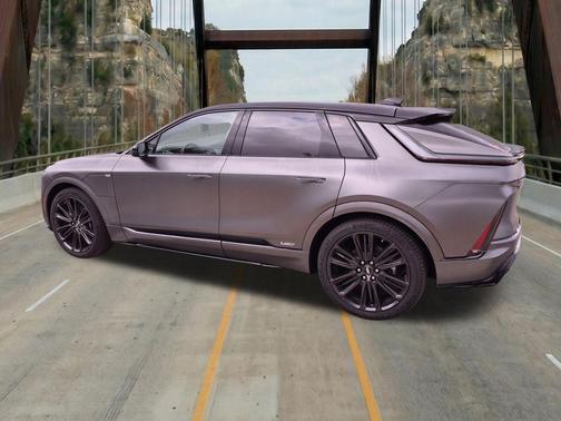 Magnus Metal Fr 2026 Cadillac LYRIQ V Premium