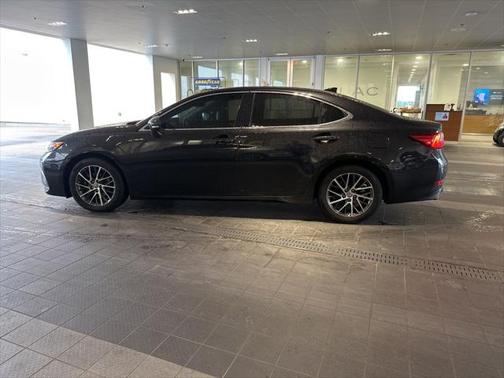 2018 Lexus ES 350 Base
