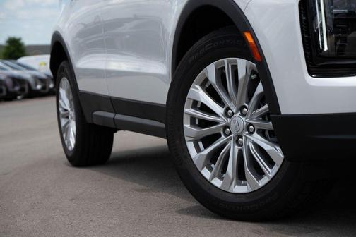 2024 Cadillac XT4 Luxury