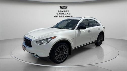 2017 INFINITI QX70 Base