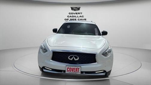 2017 INFINITI QX70 Base