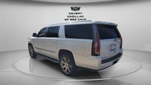2016 Cadillac Escalade ESV Luxury