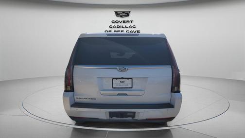2016 Cadillac Escalade ESV Luxury