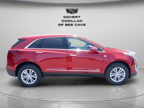 2025 Cadillac XT5 Luxury