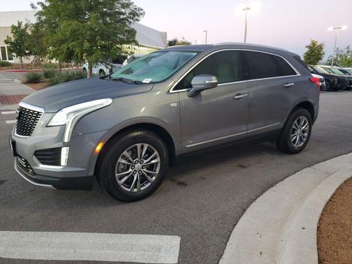 2020 Cadillac XT5 Premium Luxury