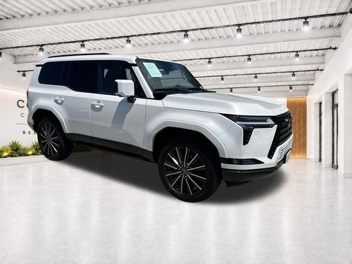 White Pearl 2024 Lexus GX 550 Luxury+