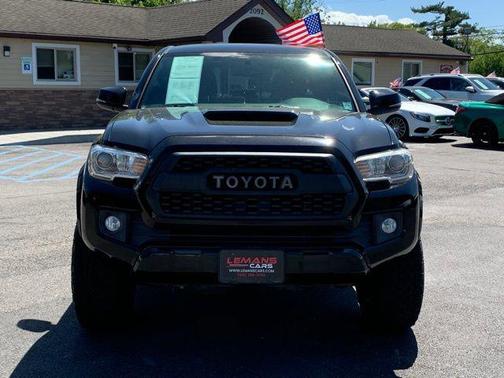 2017 Toyota Tacoma TRD Sport