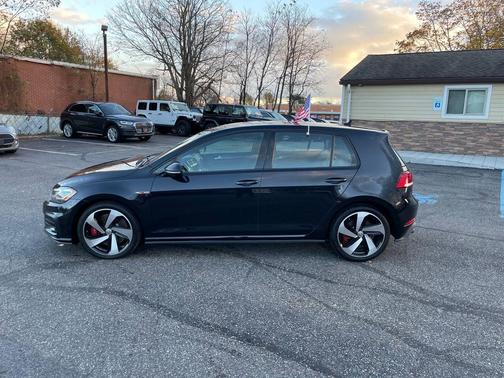 2019 Volkswagen Golf GTI 2.0T S 4-Door